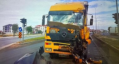 Karapınar'da iki ayrı kazada 2 kişi yaralandı