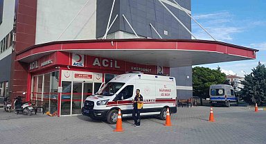 Karapınar'da kamyon ile minibüs çarpıştı: 4 yaralı