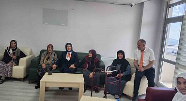 Kars Açık Kapı'dan huzurevi sakinlerine anlamlı ziyaret
