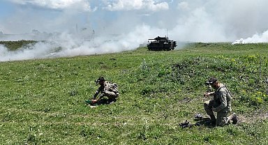 Kars'ta Mehmetçikten güç gösterisi: 14'üncü Mekanize Piyade Tugayı'ndan nefes kesen tatbikat