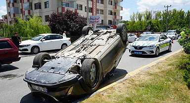 Kastamonu'da otomobil takla attı: 1 yaralı
