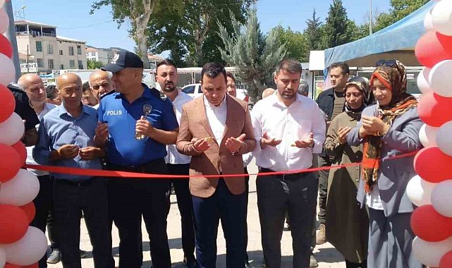 Kaymakam Algın, ADEM yıl sonu sergisine katıldı