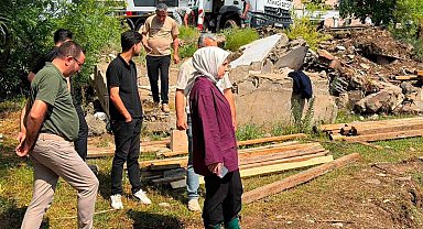 Kaymakam çizmeleriyle gündem oldu