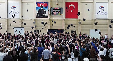 KBÜ Mühendislik ve Doğa Bilimleri Fakültesi mezunlarını uğurladı