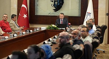 KBÜ senatosunda uluslararası başarılar ve yeni hedefler görüşüldü