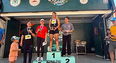 Kemaliye sokaklarında spor coşkusu yaşandı