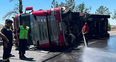 Kırıkkale'de tır devrildi: 1 yaralı