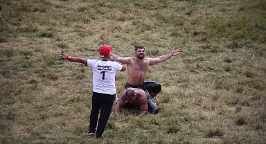 Kırkpınar'da altın kemerin sahibi Erkan Taş oldu