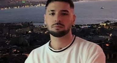 Kırmızı bültenle arananlara yönelik şarkı sözü yazdığı iddia edilen Erol Can Güncü sahnede gözaltına alındı