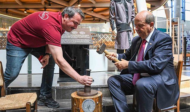 KKTC 5. Cumhurbaşkanı Ersin Tatar Osmangazi Belediyesi'nin ev sahipliğinde Bursa'da