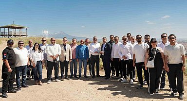 Kâmil Koç ve Mercedes-Benz Türk'ten 100'üncü yıla özel hatıra ormanı