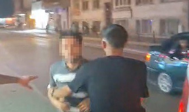 Konya'da motosikletliye saldıran otomobil sürücüsüne para cezası kesilirken aracı trafikten men edildi