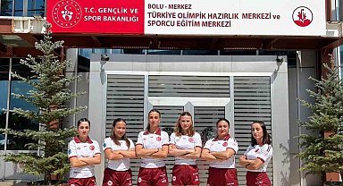 Körfez Gençlerbirliği'nin 6 kadın ragbicisi milli formayla Avrupa sahnesinde