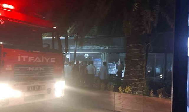 Körfez'de kafenin mutfağında çıkan yangın hasara neden oldu