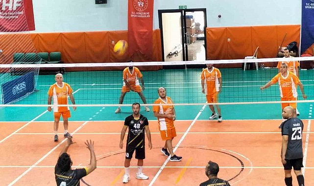 Köyceğiz veteran voleybol etkinliği tamamlandı