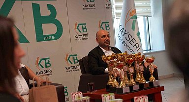 KTB ERVA Spor Okulu sporcularından Başkan Bağlamış'a ziyaret