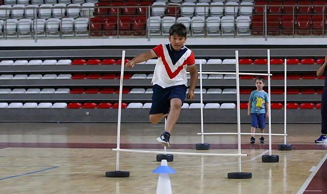 Kur'an kursu öğrencileri sporla buluştu