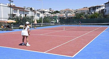 Kuşadası Tenis Kulübü 27 bin sporseveri ağırladı