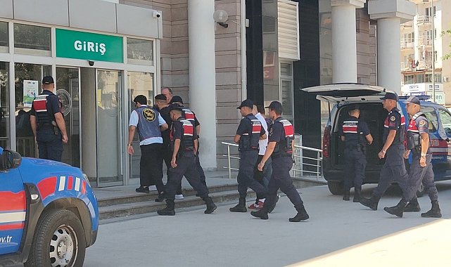 Kuşadası'nda suç makineleri yakalandı