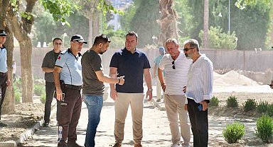 Kuşadası'nın yeni cazibe merkezi kent meydanında sona gelindi