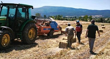 Kütahya Köprüören köyünde yem bezelyesi demonstrasyonunda hasat tamamlandı