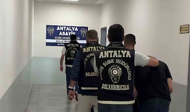 Kuyumculara sahte altın diş satan şüphelilere, polisten 'Gülen yüz' operasyonu