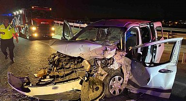 Malatya'da hafif ticari araç otomobille çarpıştı: 5 yaralı