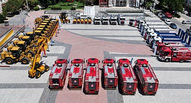 Manisa Büyükşehir filosunu 37 yeni araçla büyüttü