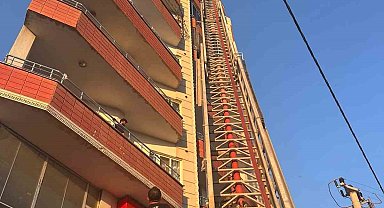 Mardin'de apartman dairesinde çıkan yangın söndürüldü