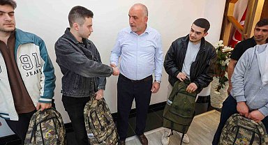 Mehmetçik adaylarına 6 bin TL harçlık ve asker çantası