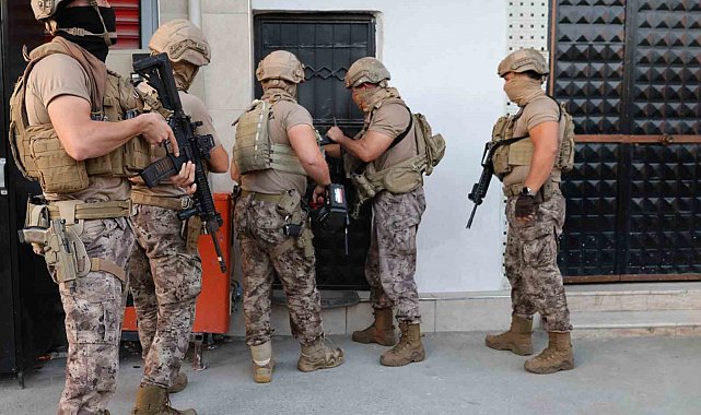 Mersin merkezli yasa dışı bahis operasyonunda 67 gözaltı