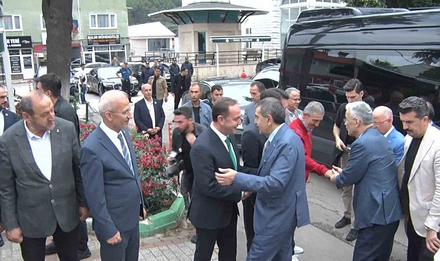 Milli Eğitim Bakanı Tekin Bursa'da Büyük Erzurum Yayla Şenliği'ne katıldı