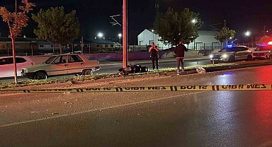 Motosiklet kazasında ağır yaralanan genç, 21 günlük yaşam mücadelesini kaybetti