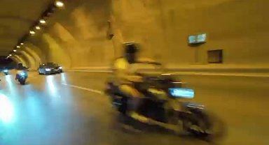 Motosikletli gence çarpıp kask kamerası görüntülerinin silindiği iddiası