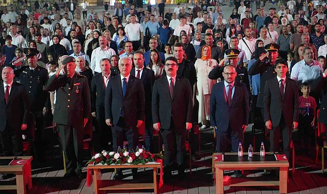 Muş'ta "15 Temmuz Demokrasi ve Milli Birlik Günü" etkinlikleri düzenlendi