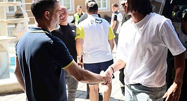 Nathan Ake, Fenerbahçe'de ilk çalışmasını yaptı