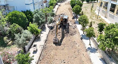 Nazilli'de yol, altyapı ve park çalışmaları sürüyor