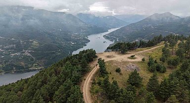 Norveç Fiyortları değil, Artvin Çoruh Vadisi