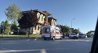 Odunpazarı'nda bıçaklı kavga: Polisin dikkati olayın büyümesini engelledi