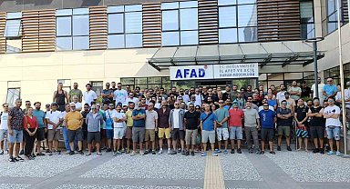 Paraşütçüler taleplerini iletti