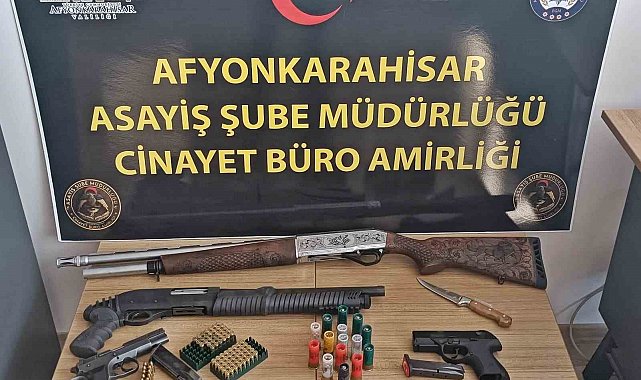 Polis telefon dolandırıcılarının 3 milyonluk oyununu bozdu