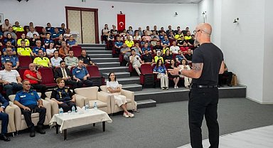 Polisten toplumsal farkındalık etkinliği