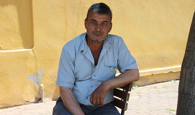 "Çalışmazsam ölürüm" diyerek gençlerin kolay para hevesini eleştirdi