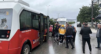 Sağanak beraberinde kazayı getirdi: 5 yaralı
