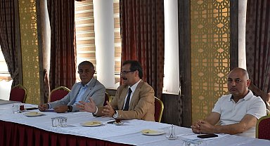 Salihli'de Kültür ve Sanat Vakfı için kritik toplantı