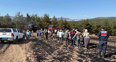 Samsun'da biçerdöverden çıkan yangın 150 dönüm ekili alanı küle çevirdi