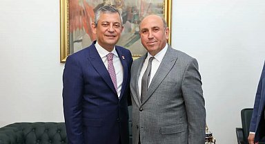 Sarıgöl Belediye Başkanı Tahsin Akdeniz CHP'den istifa etti
