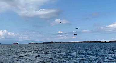 Savaş helikopterlerinin eğitim uçuşu Ereğli'de heyecan yaşattı