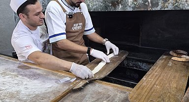 Sefo, Bafra'da tezgâh başına geçip kendi pidesini yaptı