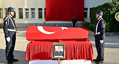 Şehit Uzman Çavuş Mehmet Demirbaş için Eskişehir'de tören düzenlendi